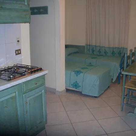 Marina Palace Aparthotel 4*