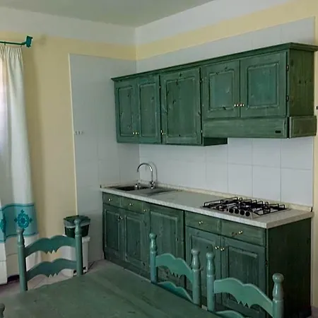 מלון דירות Marina Palace אורוסיי