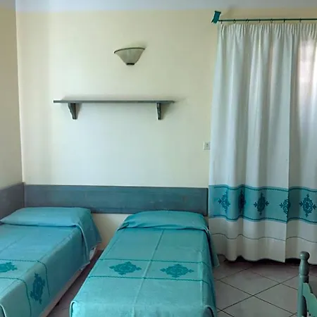מלון דירות Marina Palace 4*