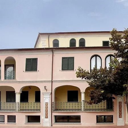 Apartmanhotel Marina Palace 4*