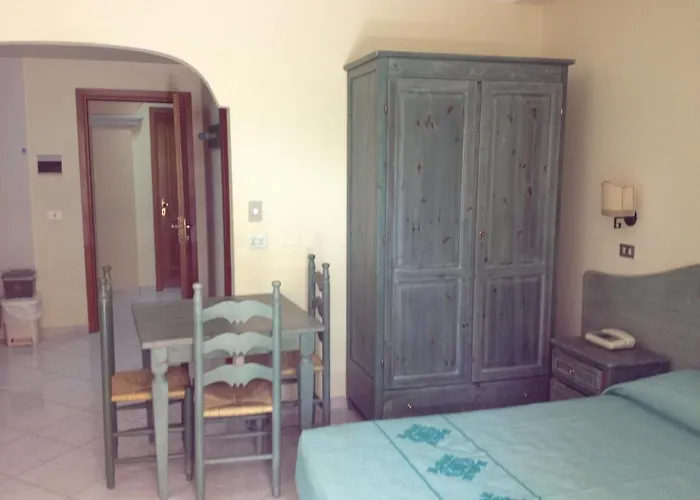 Hotel apartamentowy Marina Palace Orosei